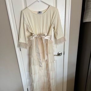 Excellent condition Dainty Jewells Dream Dress(discontinued on website)